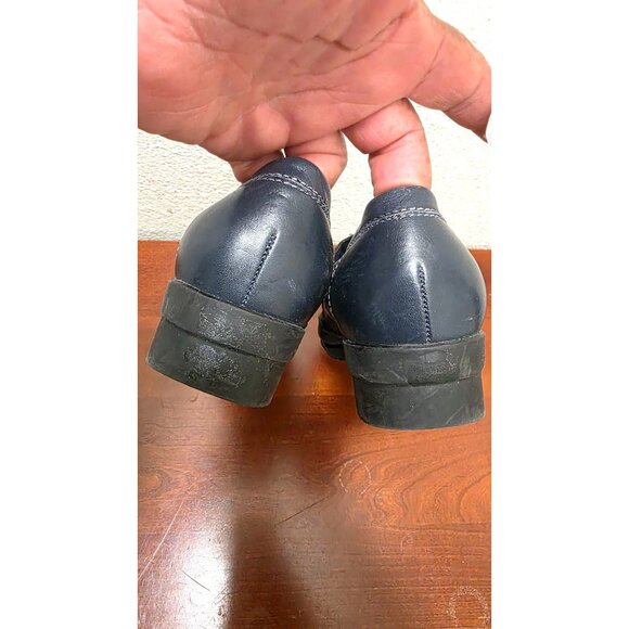 Naturalizer Women's Black Leather Loafers Slip-On Design Low Heel Size 6.5W - Picture 5 of 8